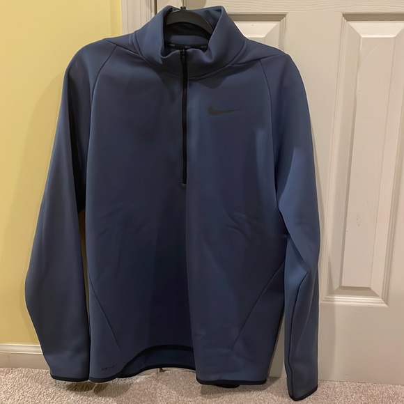 Nike Therma Long Sleeve 1/4 Zip Training Top - Picture 3 of 3